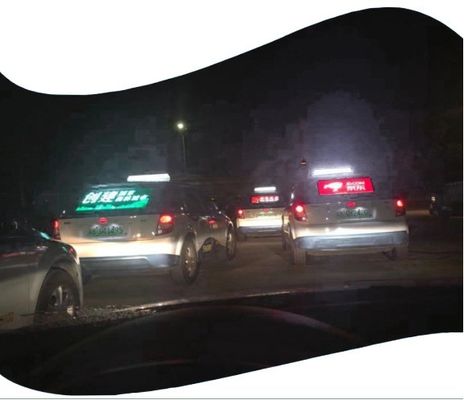 V140° Ângulo de visão Alto e transparente Display LED de publicidade para janela traseira de autocarro de táxi ou de autocarro de autocarro