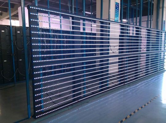 Ecrã LED transparente com janelas Tamanho do painel de 1000 mm Ecrã de malha LED 32768 pontos/M2 Densidade de pixels