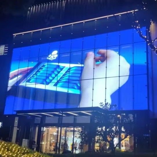 Ecrã LED transparente com janelas Tamanho do painel de 1000 mm Ecrã de malha LED 32768 pontos/M2 Densidade de pixels