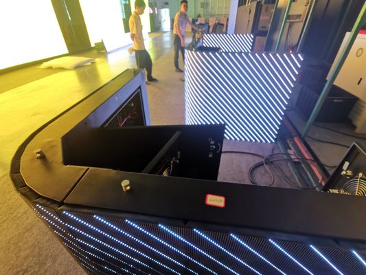 Bom preço Display LED para Exterior com IP65 à Prova d'Água, Tamanho do Gabinete 976mm e Vida Útil de 100.000 Horas para Publicidade de Alto Brilho on-line