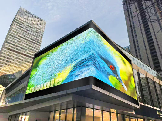 P4mm P5.57mm P6.67 Display de vídeo LED à prova d'água curvo para exteriores