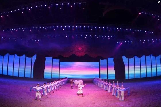 Bom preço Display LED de concerto de palco com alta taxa de atualização de 7680Hz, ângulo de visão horizontal de 160° / vertical de 140° e tamanhos de painel de 500*500mm / 500*1000mm on-line